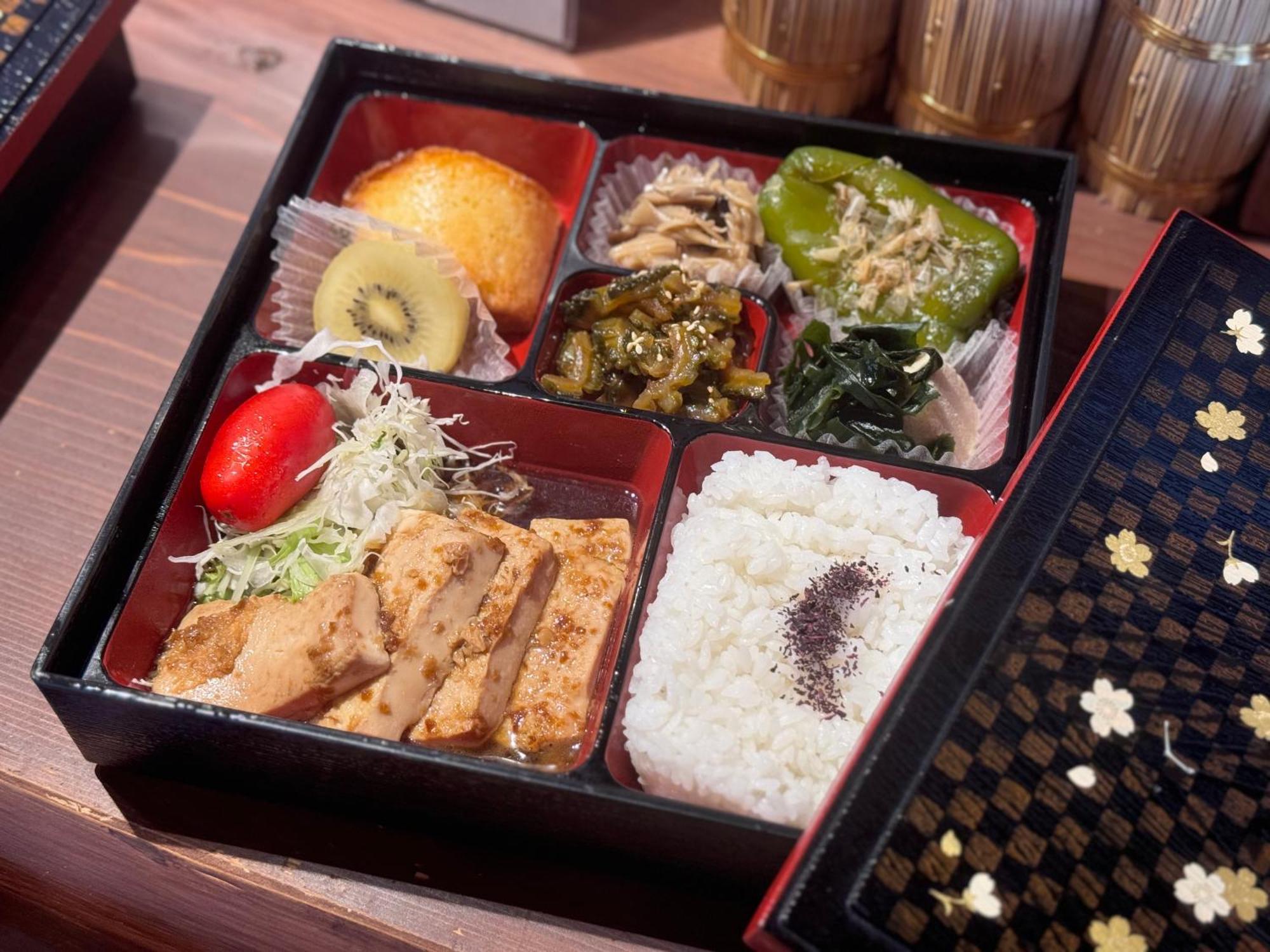 Kumanoyasai Base In Chikatsuyu Villa Tanabe Luaran gambar